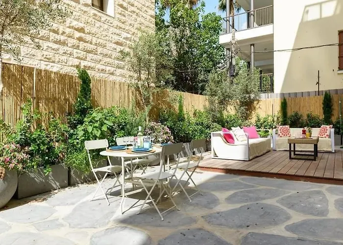Garden Luxury Apartment By Nimi Group